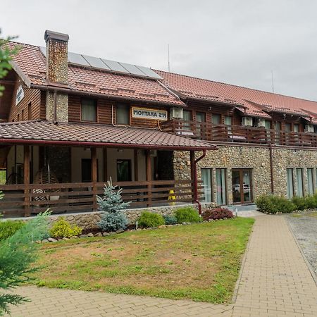 Montana 219 Hotel Valea Drăganului Екстериор снимка