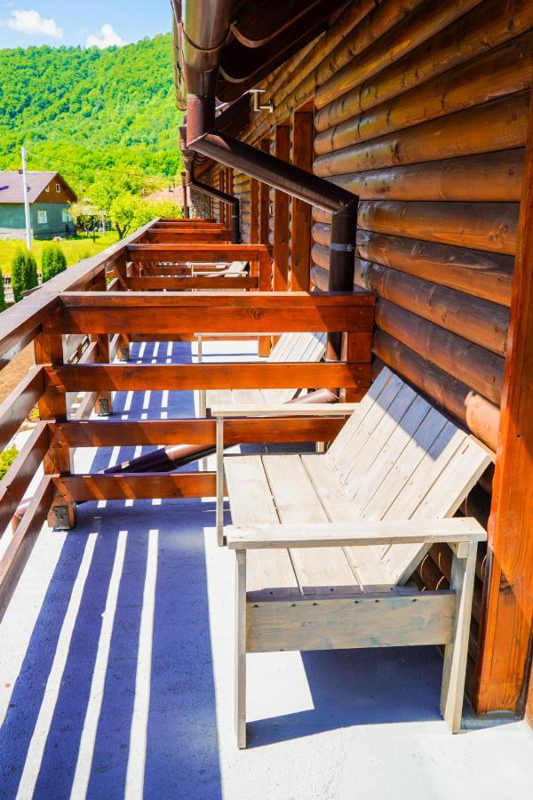 Montana 219 Hotel Valea Drăganului Екстериор снимка