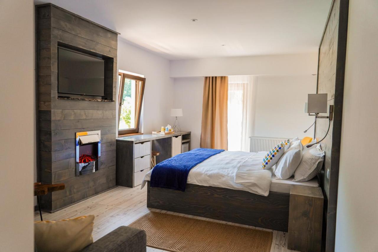 Montana 219 Hotel Valea Drăganului Екстериор снимка